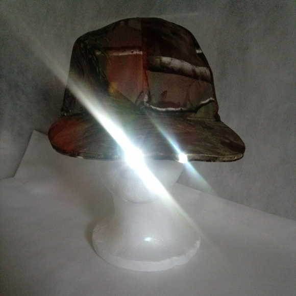 Panther Bison Baseball Cap Camo Print With 2 Led Lights EUC Vented - Picture 2 of 10